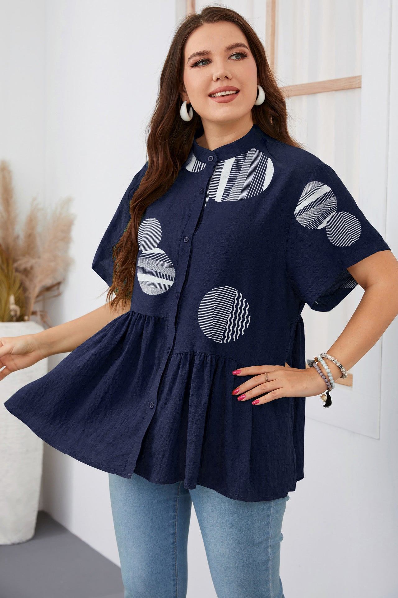 Women&#39;s Slim-fit Ruffled Short-sleeved Shirt